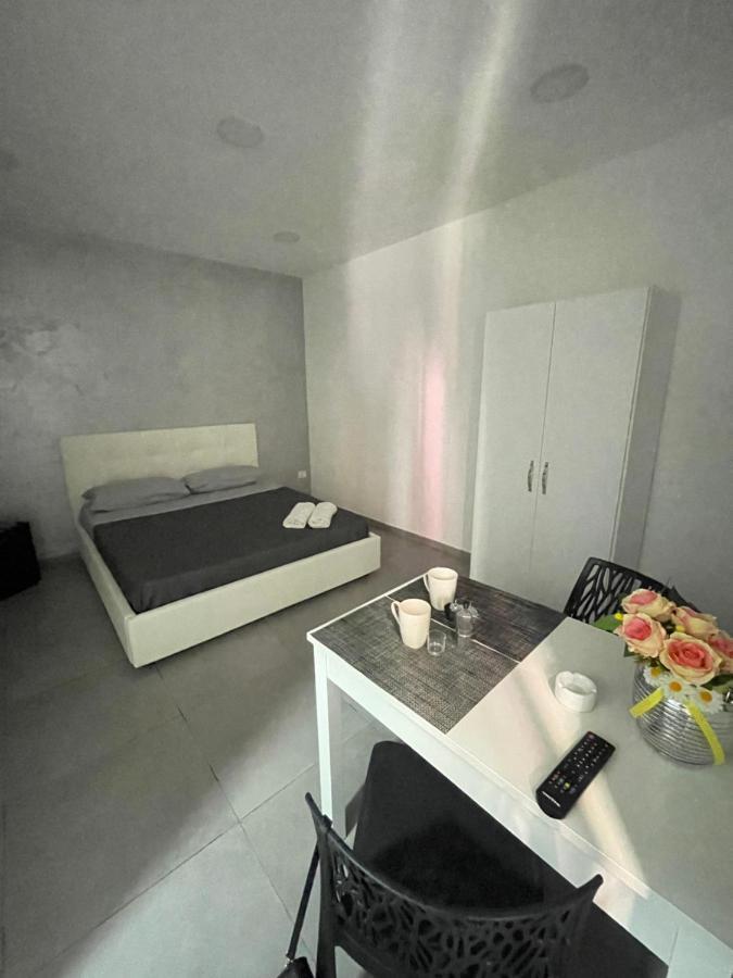 House Nunu Apartment Naples Exterior photo